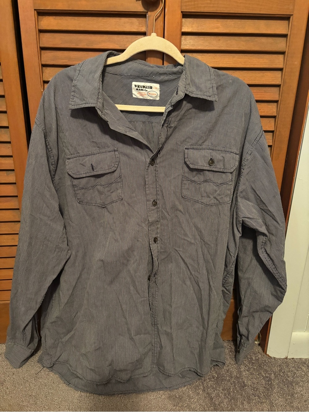 Wrangler Gray Long-Sleeve Button-Down Work Shirt